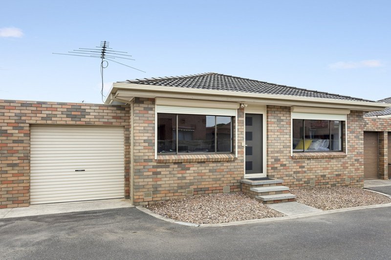 Unit 2/40 Dudley Parade, St Leonards VIC 3223