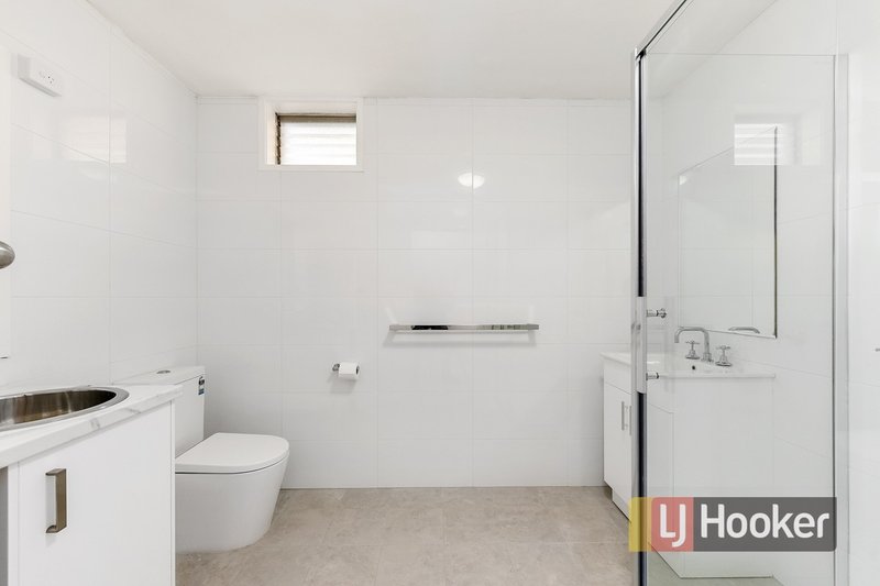 Photo - Unit 2/40 Princes Highway, Dandenong VIC 3175 - Image 4