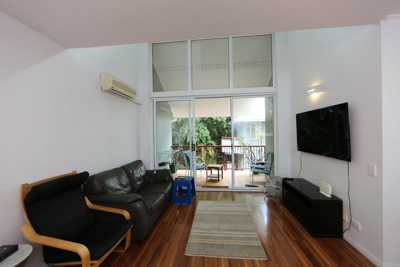 Photo - Unit 24/128 Bowen Street, Spring Hill QLD 4000 - Image 2