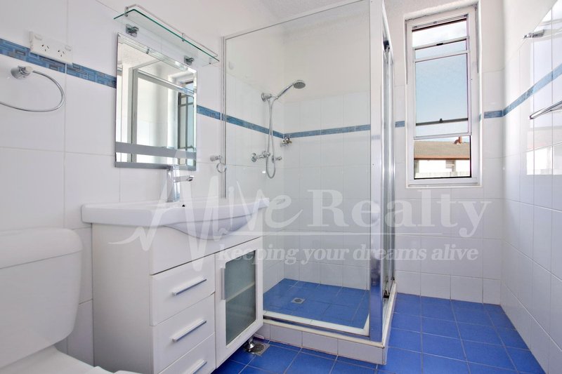 Photo - Unit 24/25 Norfolk St , Liverpool NSW 2170 - Image 4