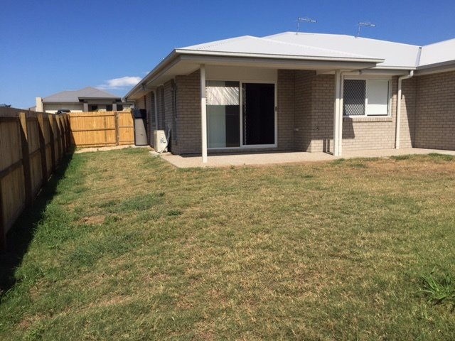 Photo - Unit 2/43 Lagoon Road, Burpengary QLD 4505 - Image 7