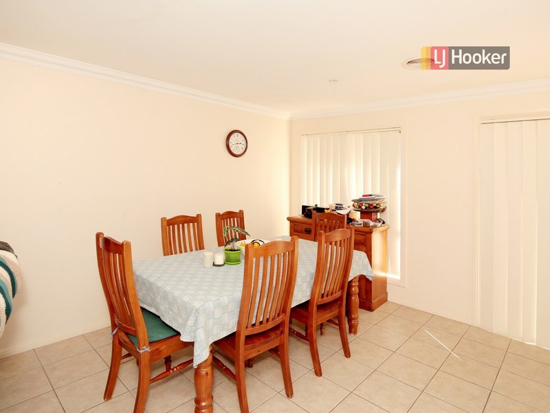 Photo - Unit 2/45 Jack Avenue, Mount Austin NSW 2650 - Image 4