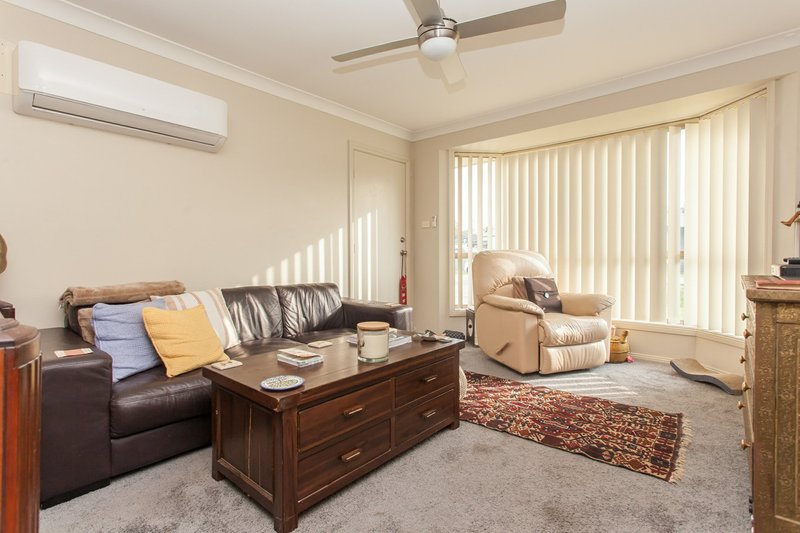 Photo - Unit 2/4a Nelson Street, Cessnock NSW 2325 - Image 4