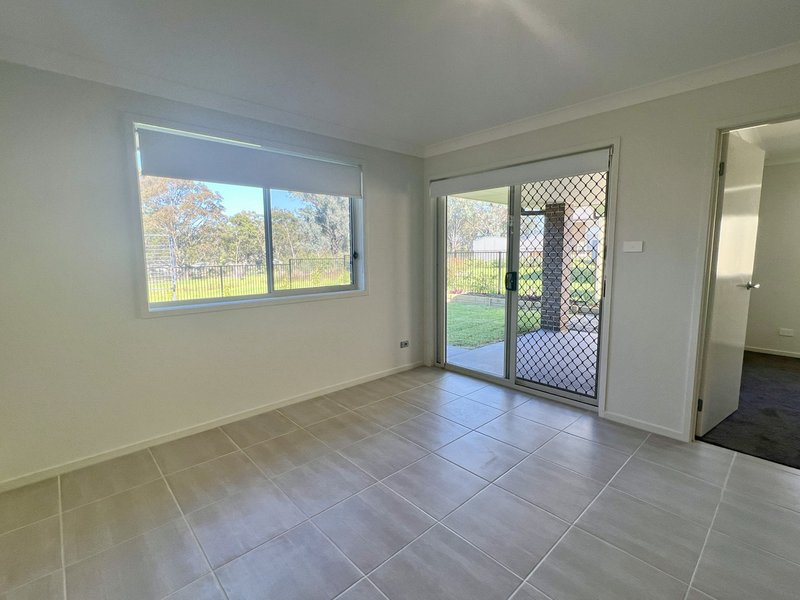 Photo - Unit 2/5 Turnberry Avenue, Cessnock NSW 2325 - Image 4