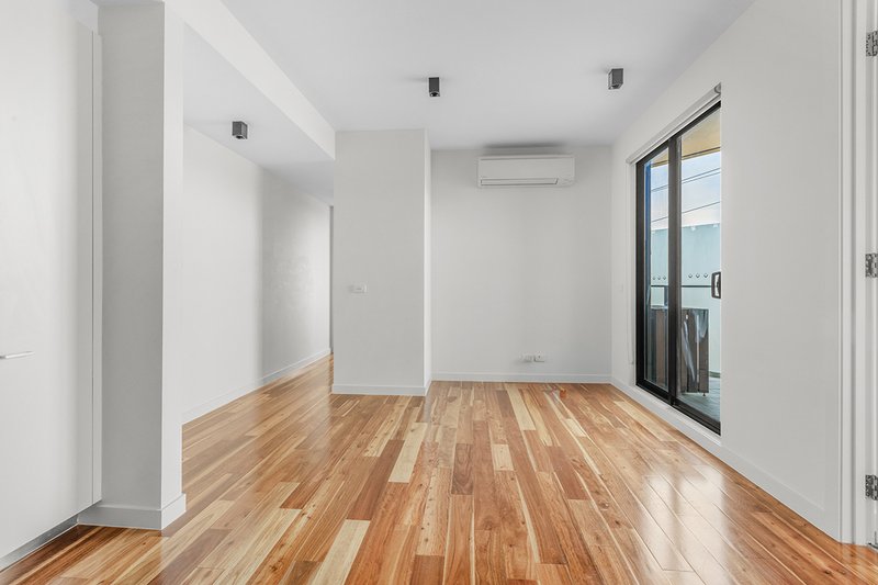 Photo - Unit 25/68-82 Graham Road, Highett VIC 3190 - Image 5