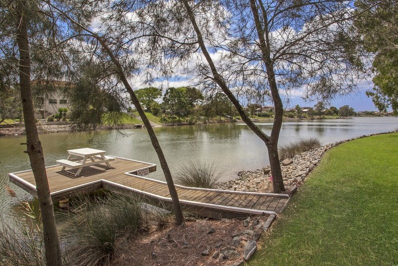 Photo - Unit 25/84 Cumberland Drive, Varsity Lakes QLD 4227 - Image 15