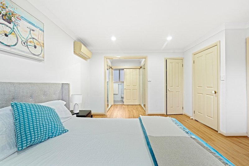Photo - Unit 2/6-8 Carrington Street, Wahroonga NSW 2076 - Image 3