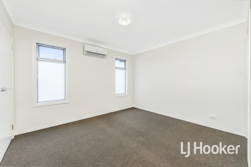 Photo - Unit 2/6. Robert Street, Dandenong VIC 3175 - Image 8