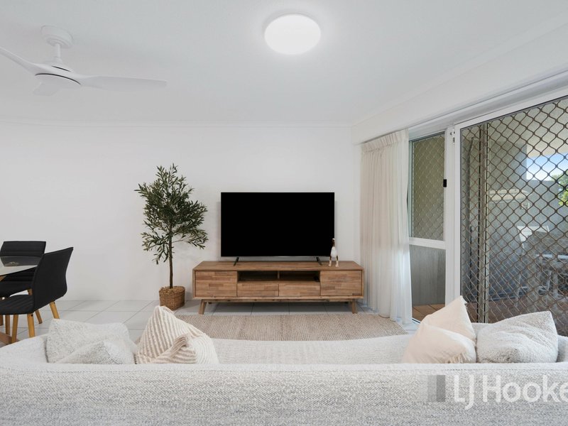 Photo - Unit 2/62 Esplanade , Golden Beach QLD 4551 - Image 6