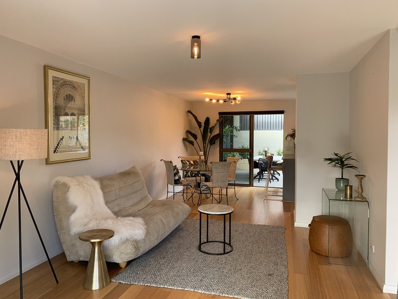 Photo - Unit 2/62 Mcdonald Street, Como WA 6152 - Image 1