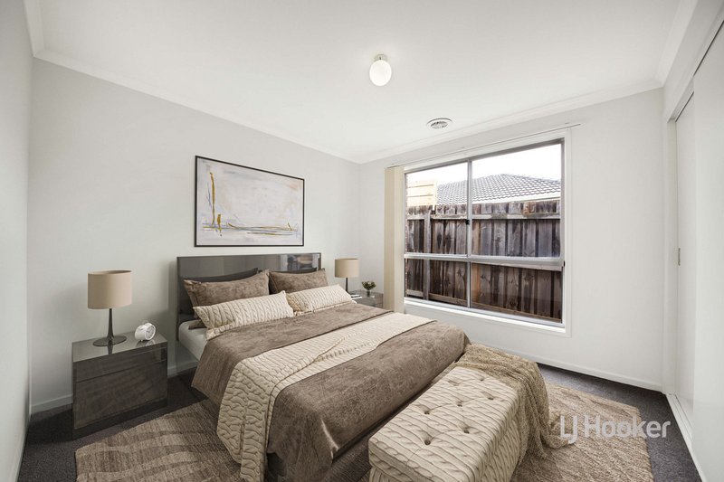 Photo - Unit 2/63 Macedon Street, Hoppers Crossing VIC 3029 - Image 7