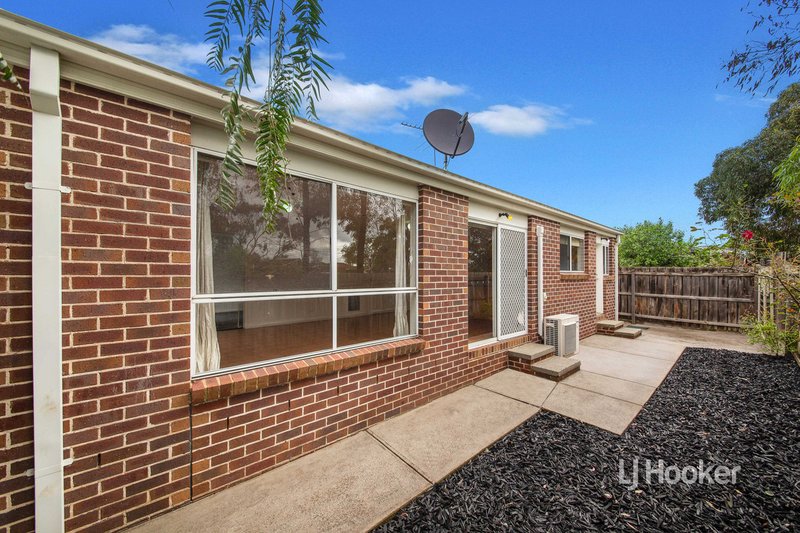 Photo - Unit 2/63 Macedon Street, Hoppers Crossing VIC 3029 - Image 10