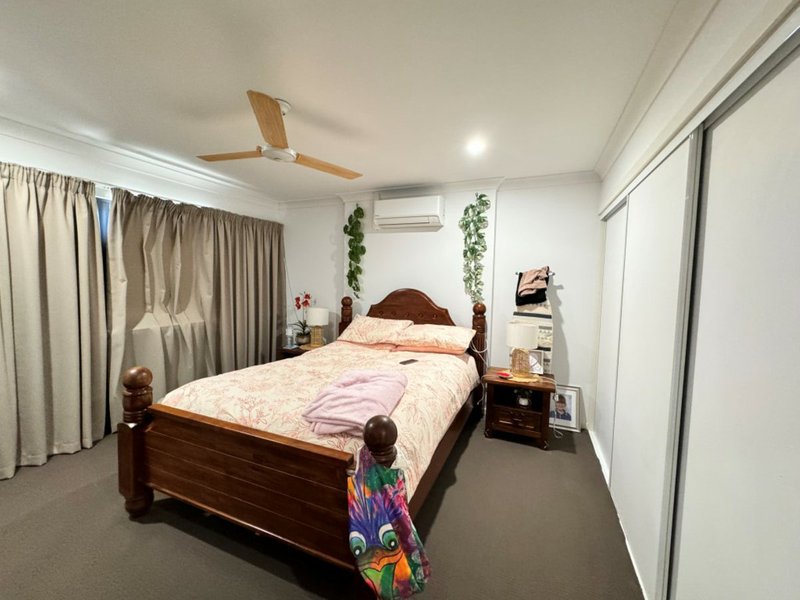 Photo - Unit 2/74a Powell Street, Bowen QLD 4805 - Image 11