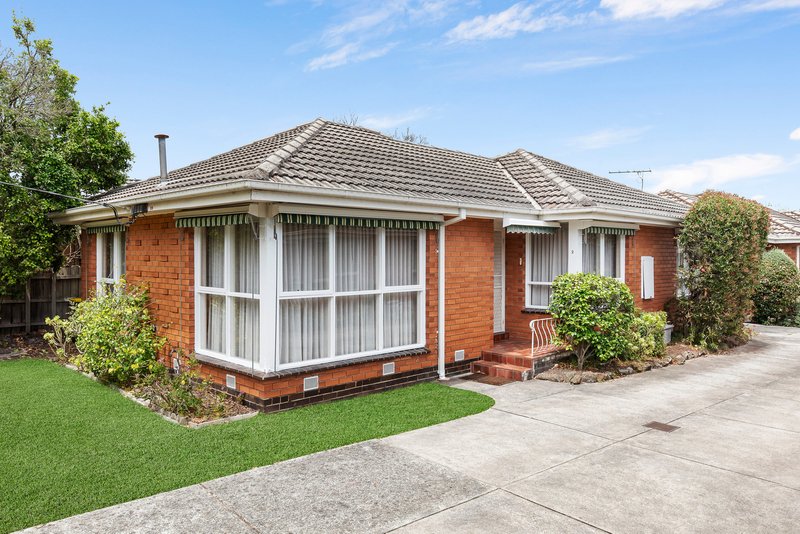 Photo - Unit 2/8 Park Ave , Glen Huntly VIC 3163 - Image 6