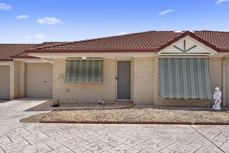 Photo - Unit 2/85-87 Cotterill Ave , Bongaree QLD 4507 - Image 3