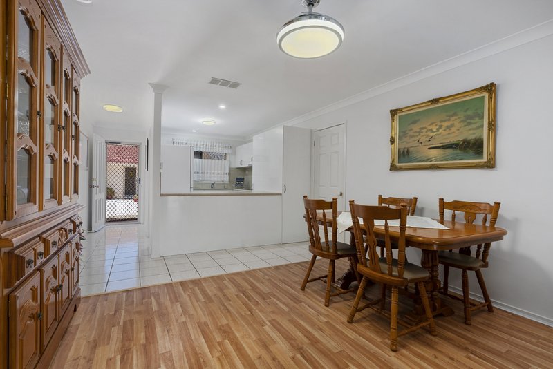 Photo - Unit 2/85-87 Cotterill Ave , Bongaree QLD 4507 - Image 6