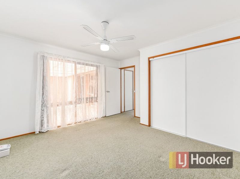 Photo - Unit 29/4-42 Coral Drive, Hampton Park VIC 3976 - Image 8