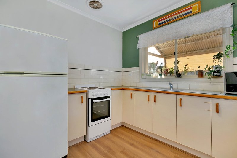 Photo - Unit 2/9A Railway Terrace, Gawler West SA 5118 - Image 5