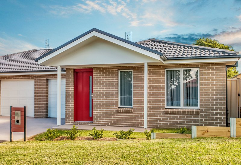 Unit 2/9E Quarrybylong Street, Cessnock NSW 2325