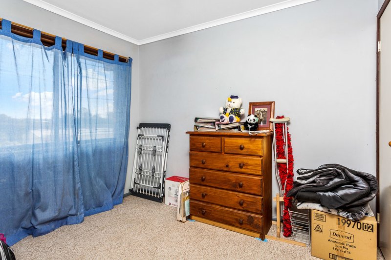 Photo - Unit 2B/3 Guinevere Ct , Bethania QLD 4205 - Image 7