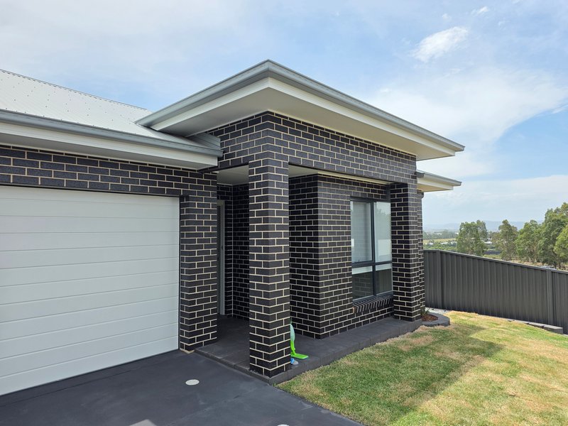 Photo - Unit 2/Lot 522 Loane Circuit, Farley NSW 2320 - Image 2