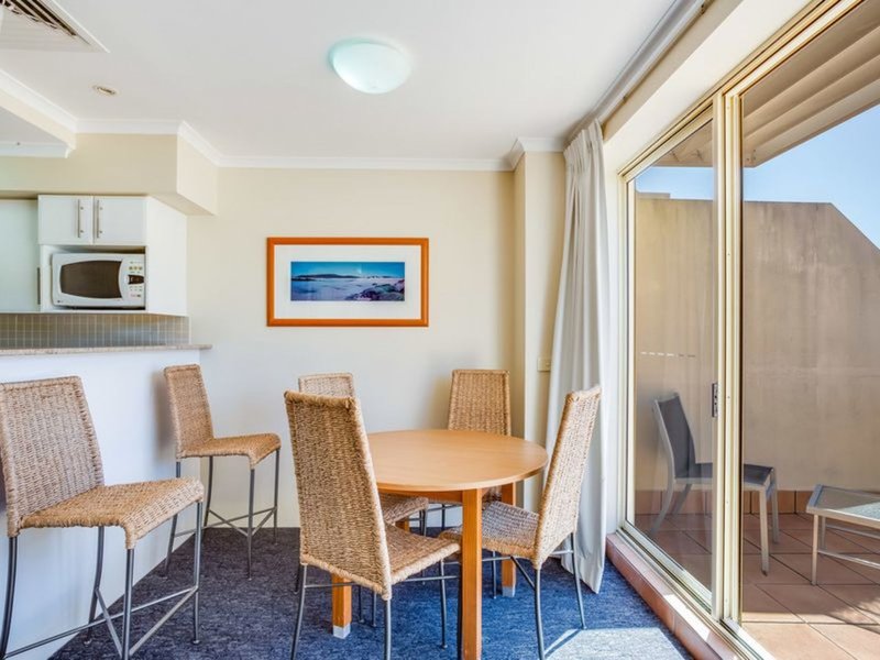 Photo - Unit 302/43 Shoal Bay Road, Shoal Bay NSW 2315 - Image 6