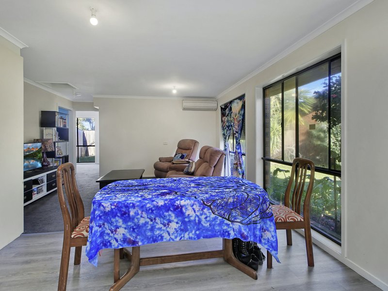 Photo - Unit 3/1 Dahlsen Crescent, Bairnsdale VIC 3875 - Image 3