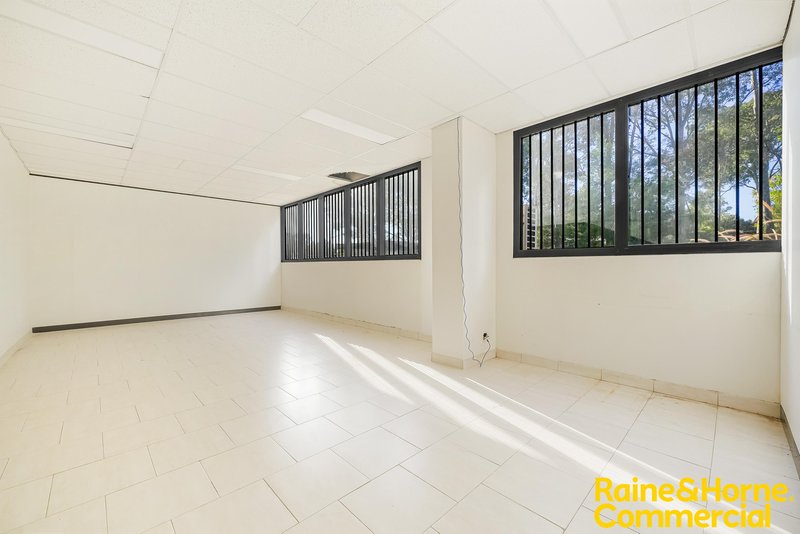 Photo - Unit 3/1 Reaghs Farm Road, Minto NSW 2566 - Image 11