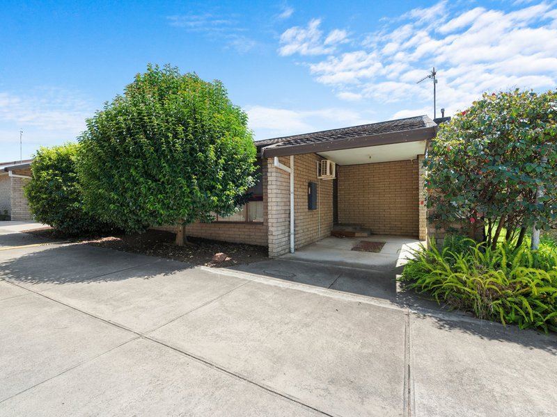 Photo - Unit 3/107 Day Street, Bairnsdale VIC 3875 - Image 2