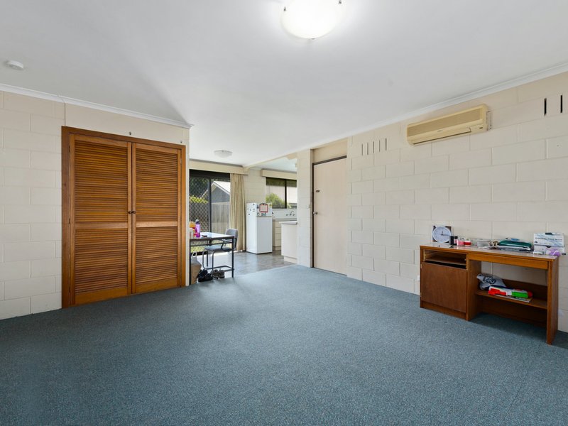 Photo - Unit 3/107 Day Street, Bairnsdale VIC 3875 - Image 7