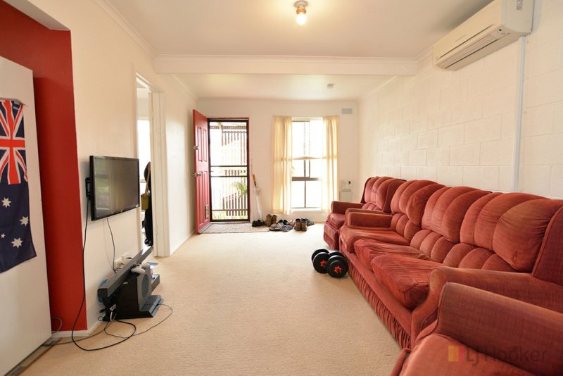 Photo - Unit 3/11 Leslie Place, South Launceston TAS 7249 - Image 2