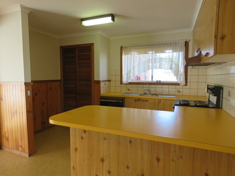 Photo - Unit 3/116 Main Road, Paynesville VIC 3880 - Image 3