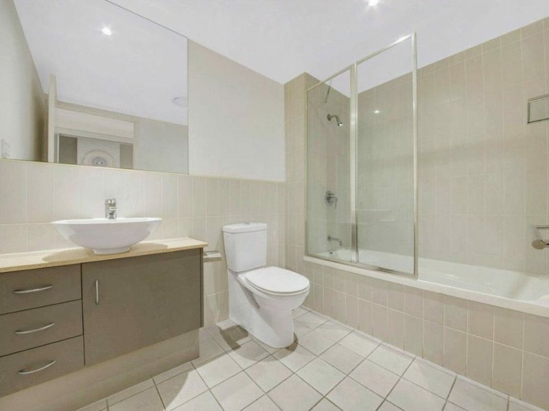 Photo - Unit 31/22 Barney Street, Barney Point QLD 4680 - Image 10