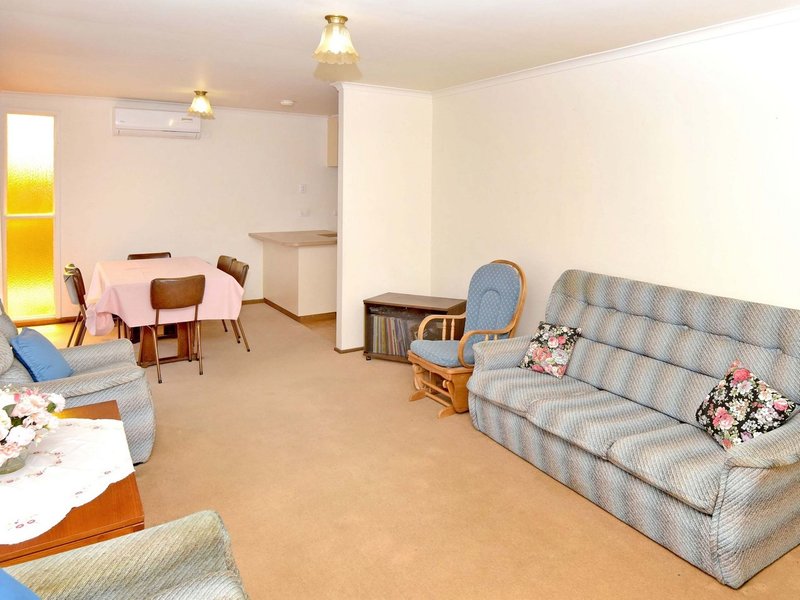 Photo - Unit 3/1318 Murradoc Road, St Leonards VIC 3223 - Image 2