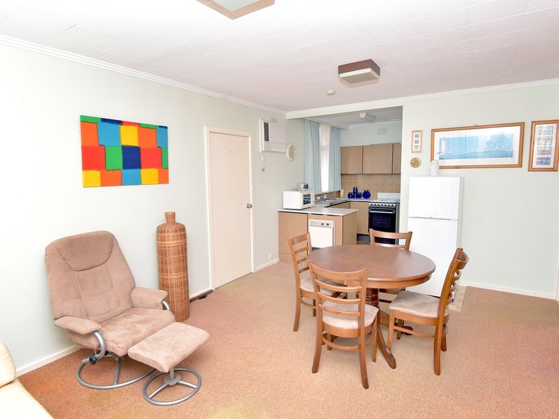 Photo - Unit 3/1344 Murradoc Road, St Leonards VIC 3223 - Image 3