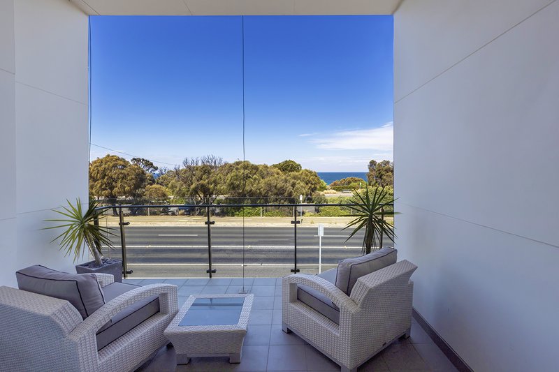 Photo - Unit 3/170 Beach Road, Sandringham VIC 3191 - Image 5