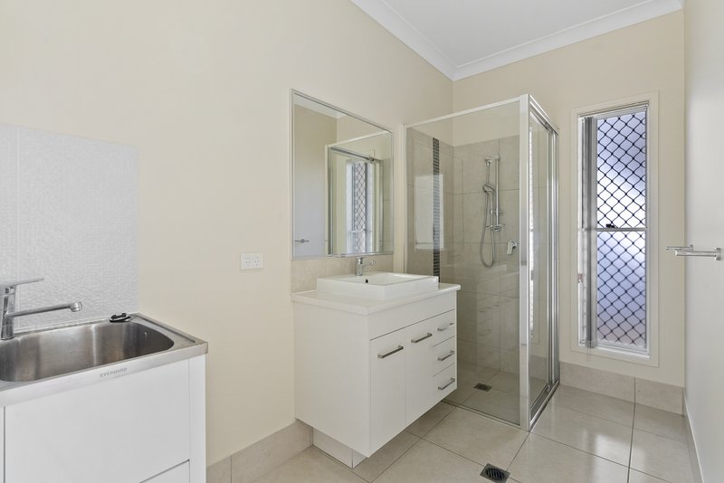 Photo - Unit 3/184 Thorneside Road, Thorneside QLD 4158 - Image 12