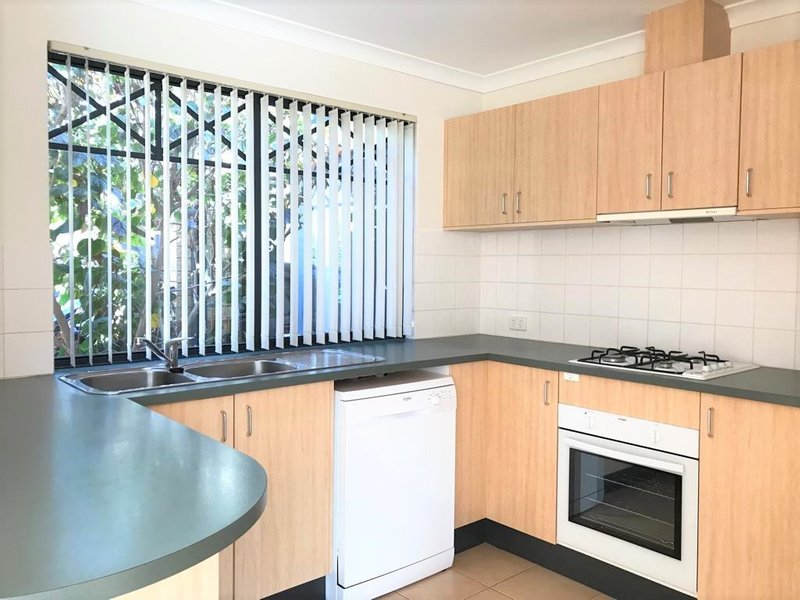 Photo - Unit 3/194 Hamilton Street, Queens Park WA 6107 - Image 3