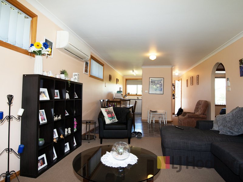 Photo - Unit 3/20 Luke Court, Summerhill TAS 7250 - Image 5