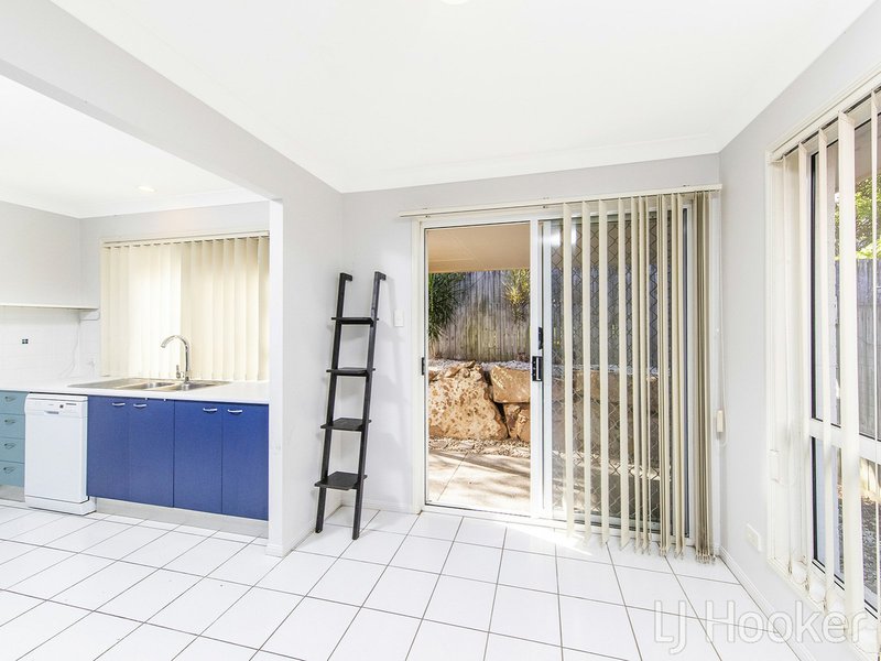 Photo - Unit 32/20 Federation Street, Wynnum West QLD 4178 - Image 4