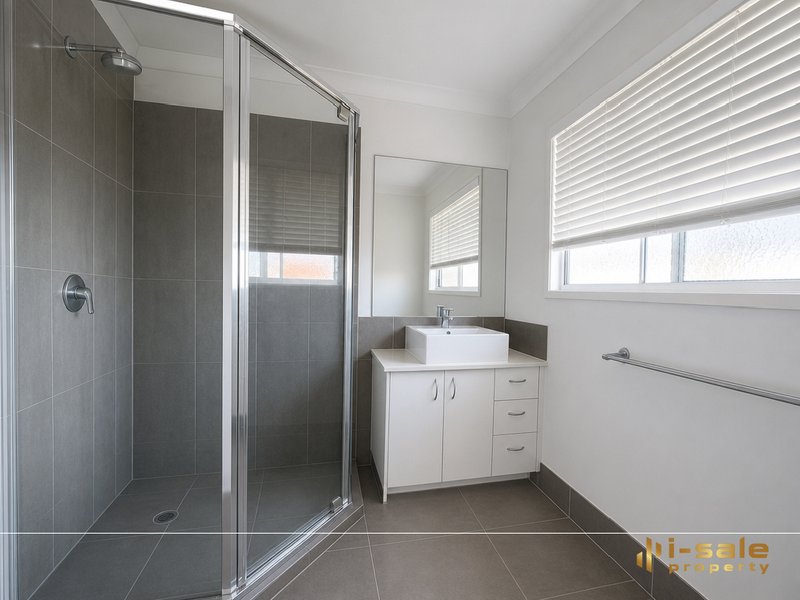 Photo - Unit 32/22 Highgrove Street, Calamvale QLD 4116 - Image 13