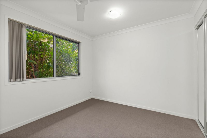 Photo - Unit 3/28 Esther St , Deagon QLD 4017 - Image 9