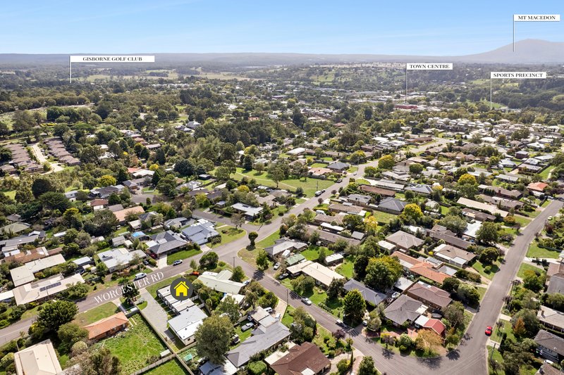 Photo - Unit 3/31 Worcester Road, Gisborne VIC 3437 - Image 11