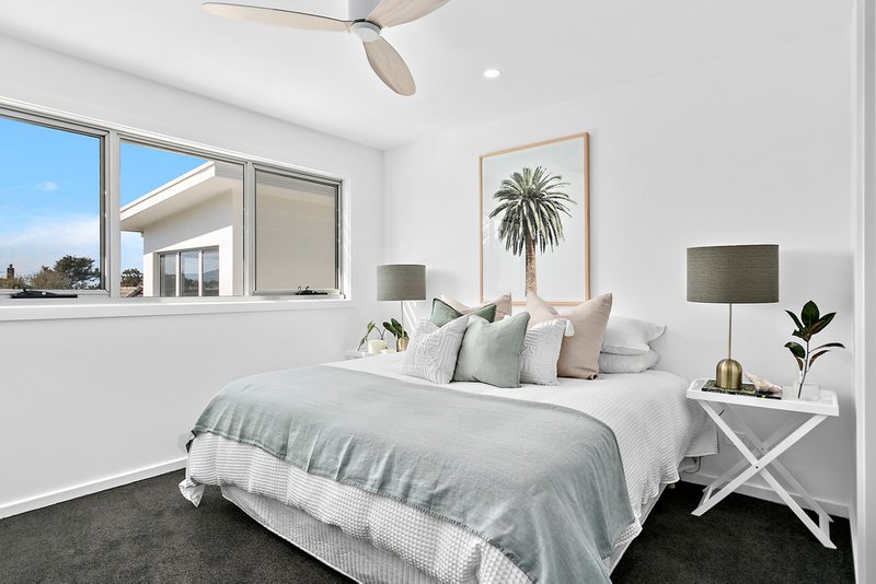 Photo - Unit 3/4 Gardeners Crescent, Shellharbour NSW 2529 - Image 6