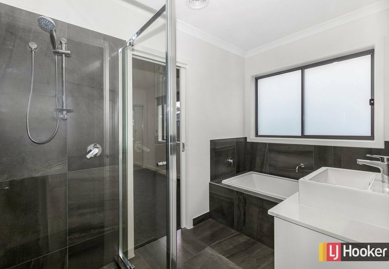 Photo - Unit 3/40 Mckenzie Street, Broadford VIC 3658 - Image 5