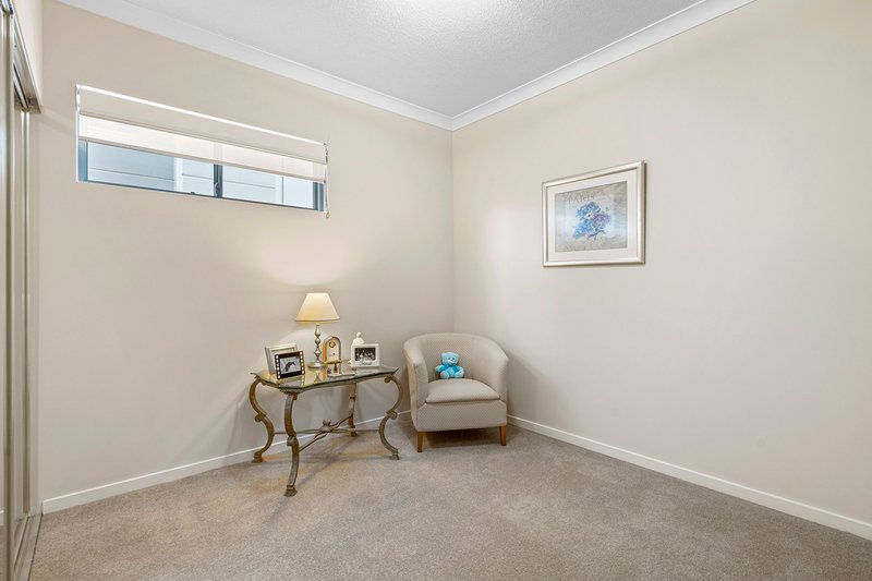 Photo - Unit 3402/25-31 East Quay Drive, Biggera Waters QLD 4216 - Image 11