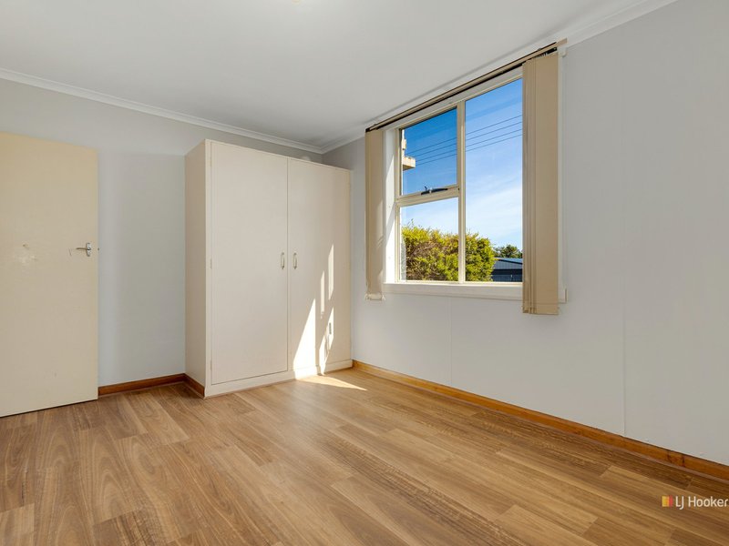 Photo - Unit 3/44-46 Hiller Street, Devonport TAS 7310 - Image 5