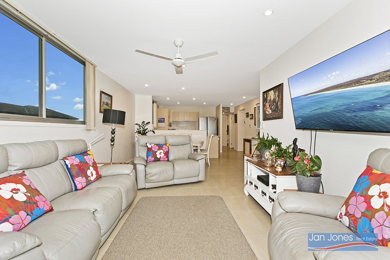 Photo - Unit 3/5 Lilla St , Woody Point QLD 4019 - Image 9