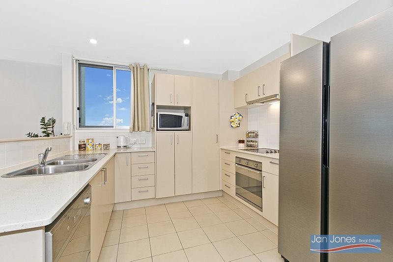 Photo - Unit 3/5 Lilla St , Woody Point QLD 4019 - Image 11