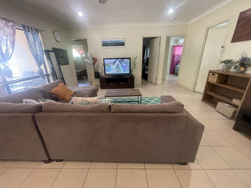 Photo - Unit 3/5 Transmission Street, Rocky Point QLD 4874 - Image 10